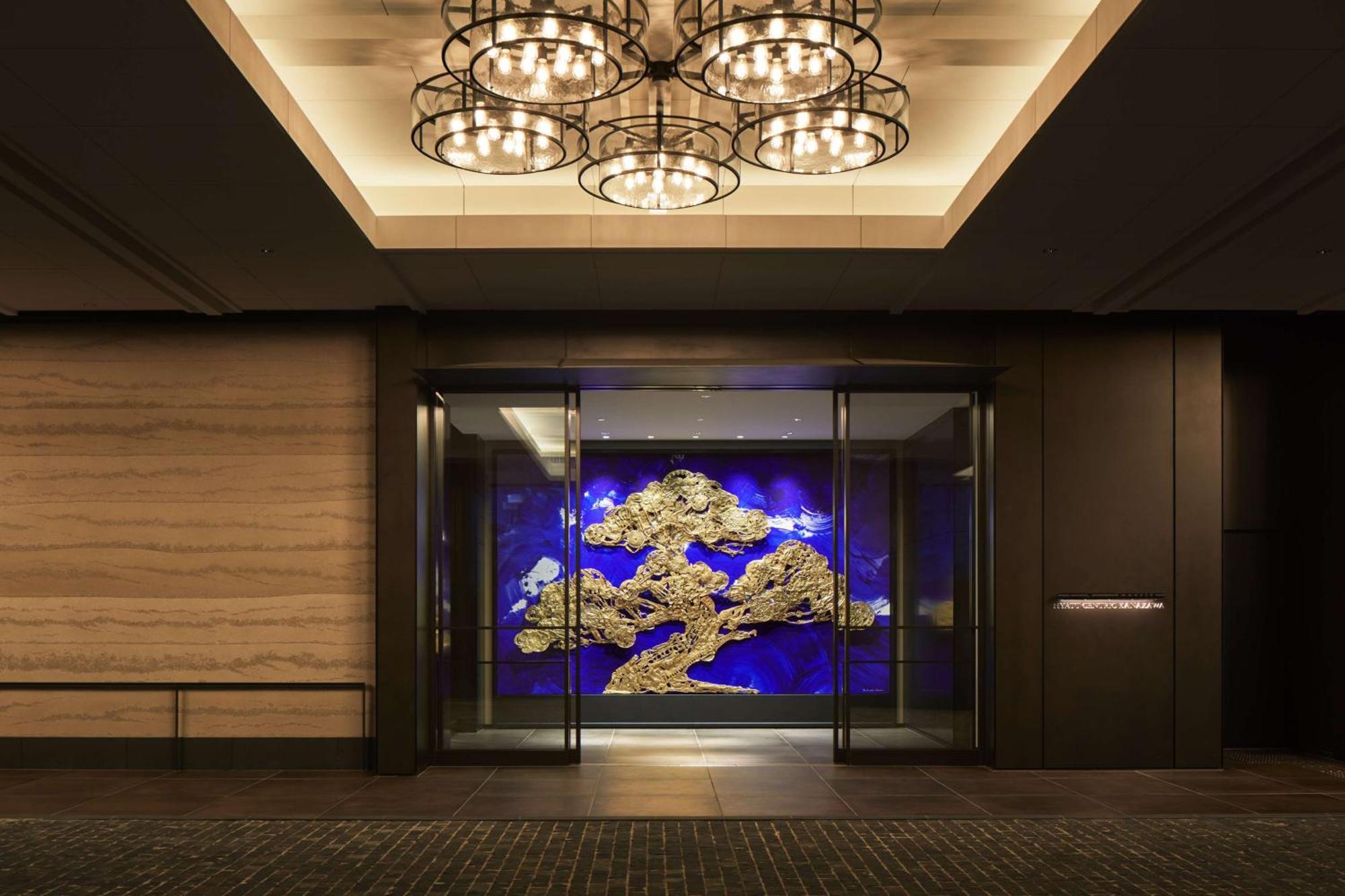Hyatt Centric Kanazava Kültér fotó Entrance to the hotel
