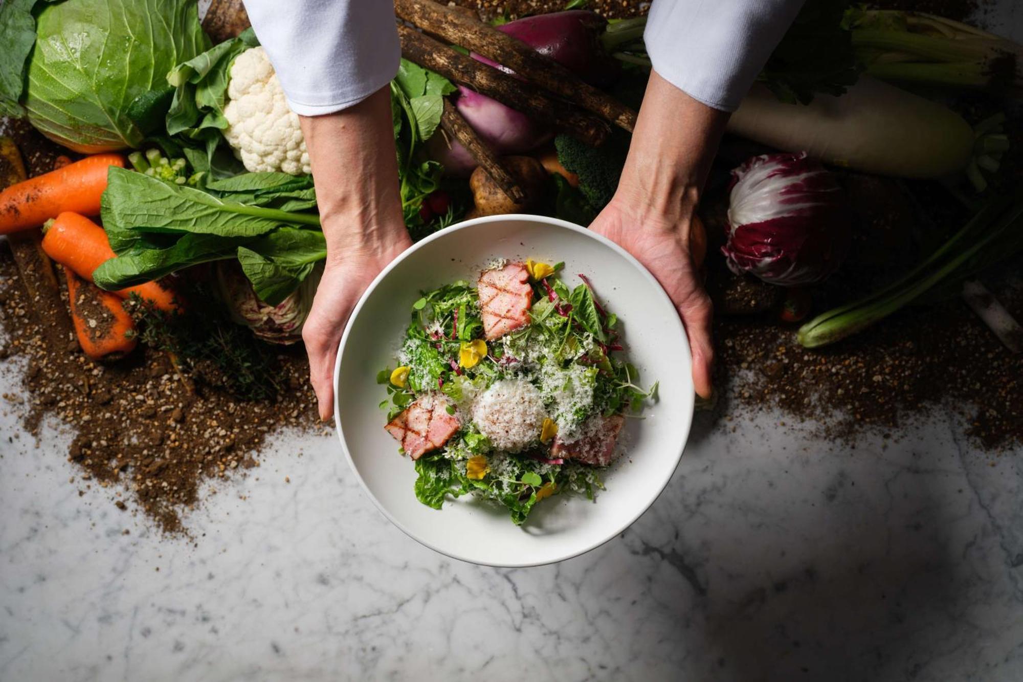 Hyatt Centric Kanazava Kültér fotó A salad prepared by a chef